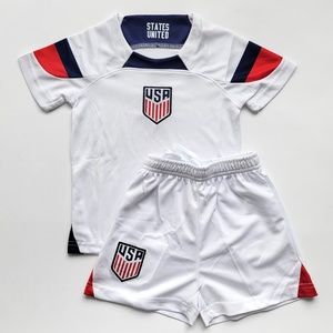 kids USA shirt and shorts jersey set